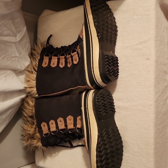 Thinsulate insulated boots - Picture 5 of 8